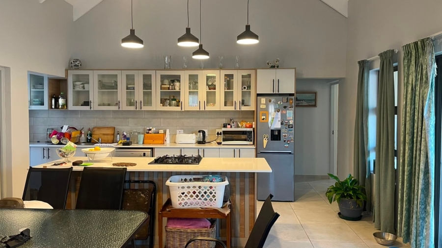 2 Bedroom Property for Sale in Bluewater Bay Western Cape